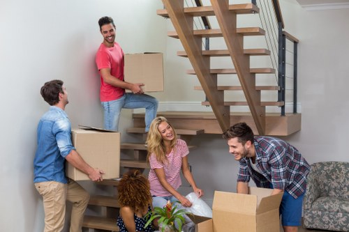 Business and residential removals support around Mayfair